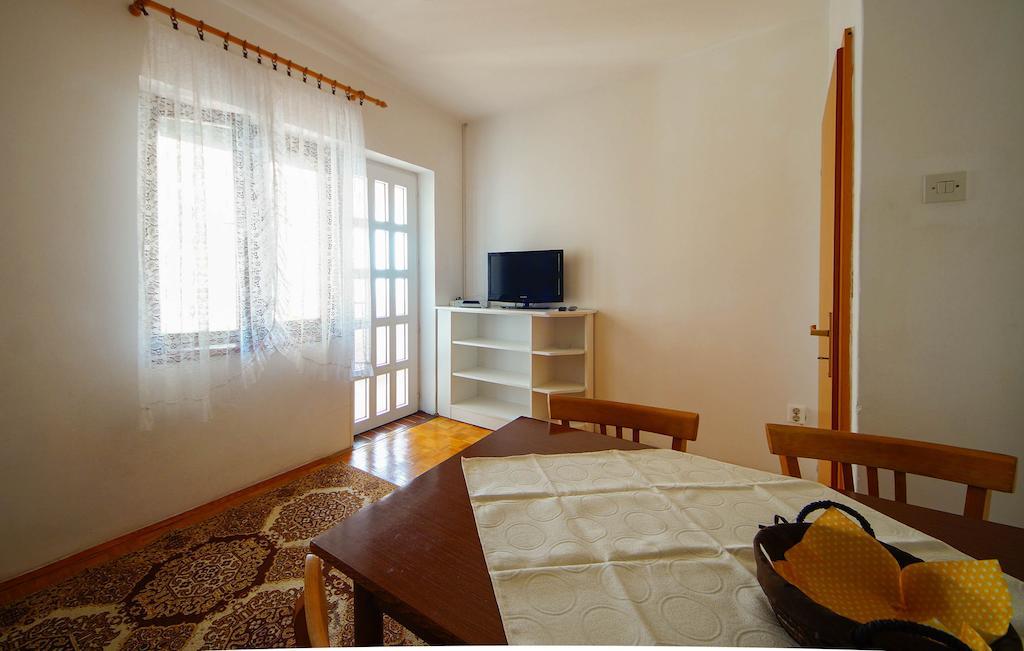 Apartments Lina Novi Vinodolski Habitación foto